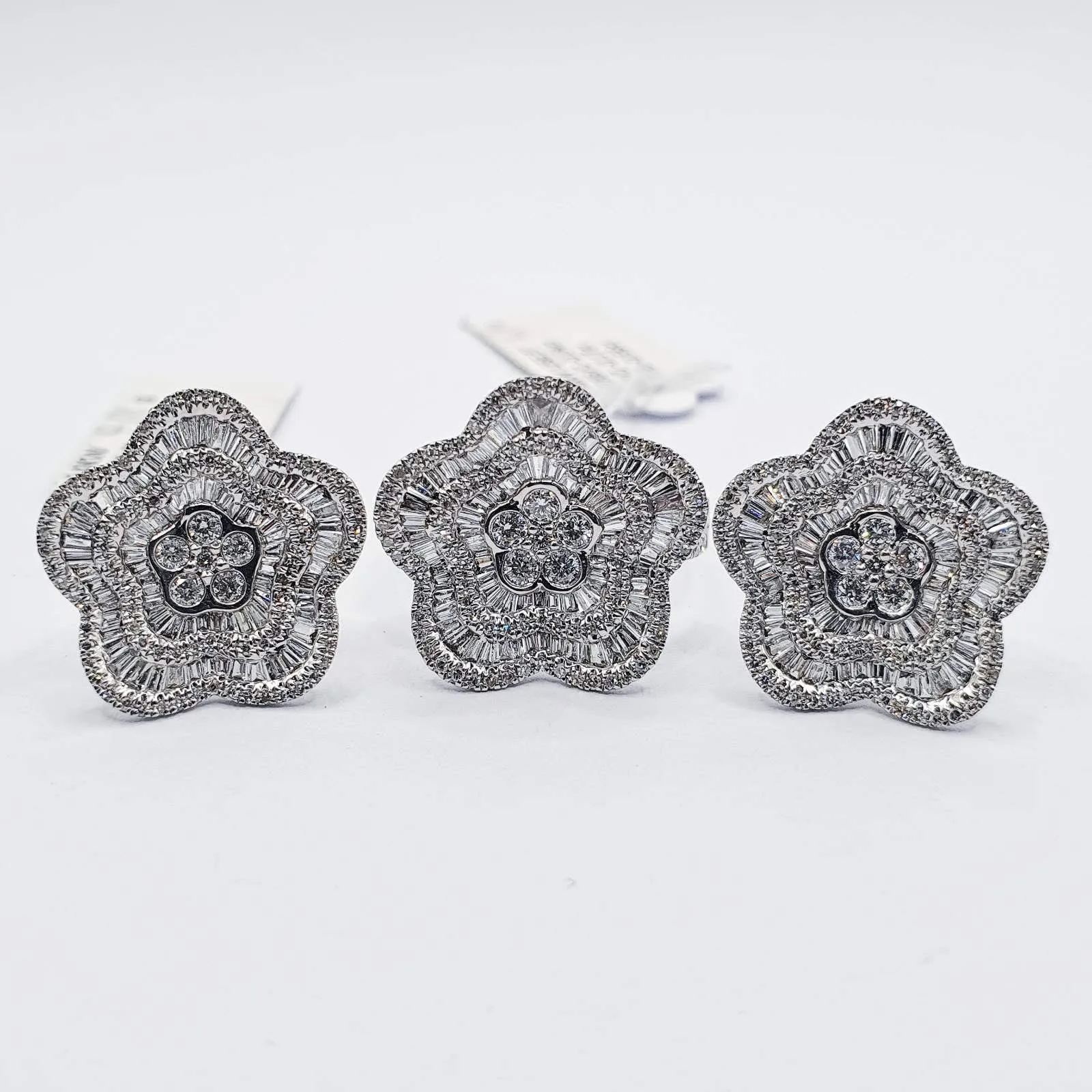 2.3 ctw Undulating Flower Diamond Jewelry Set 14K Gold