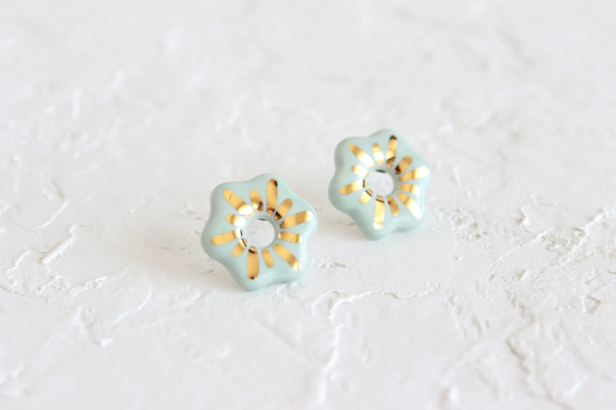 Dusty Blue Cutout Flower Stud Earrings