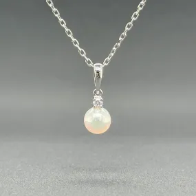 Estate Mikimoto 18K W Gold 0.03ct F/VS1 Diamond & Pearl Pendant