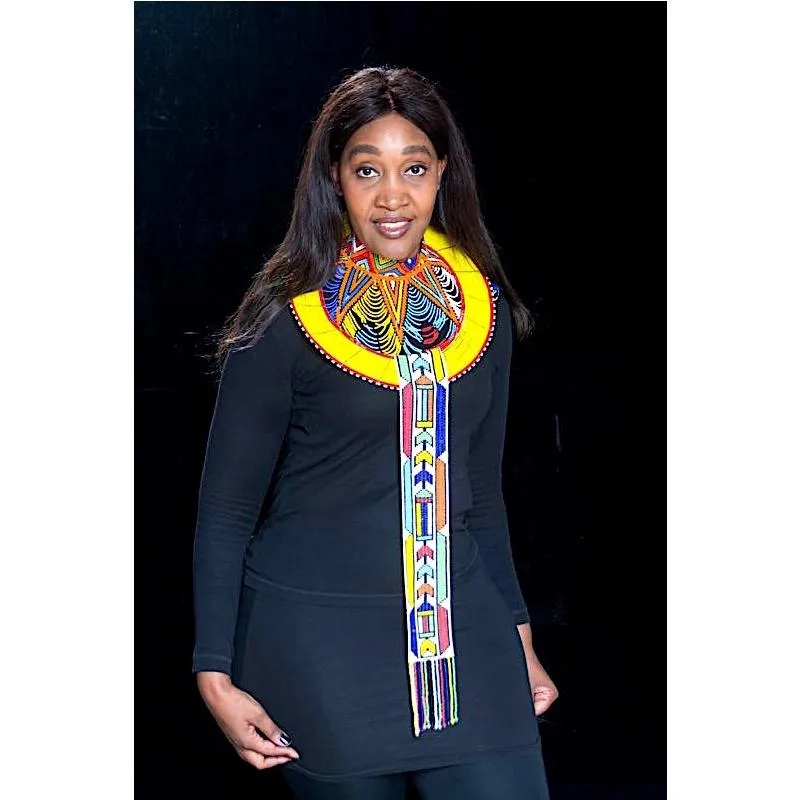 Maasai Collar with Tie 01