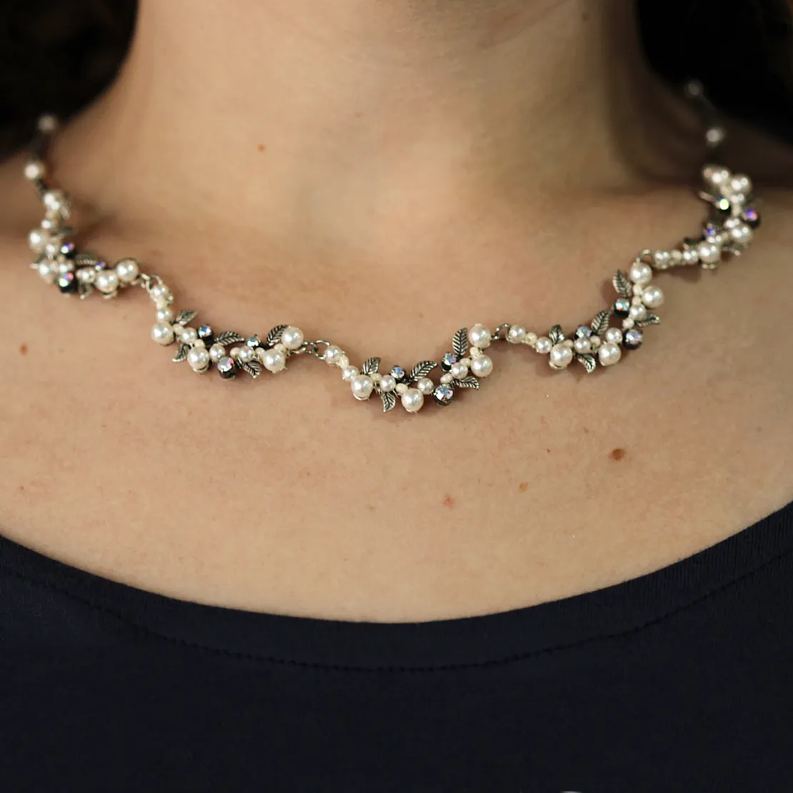 Petite Flora Pearl Necklace