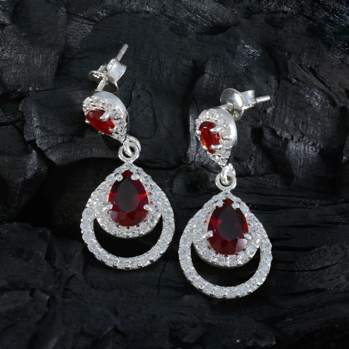 Riyo Artistic Sterling Silver Earring For Damsel Garnet Earring Bezel Setting Red Earring Stud Earring