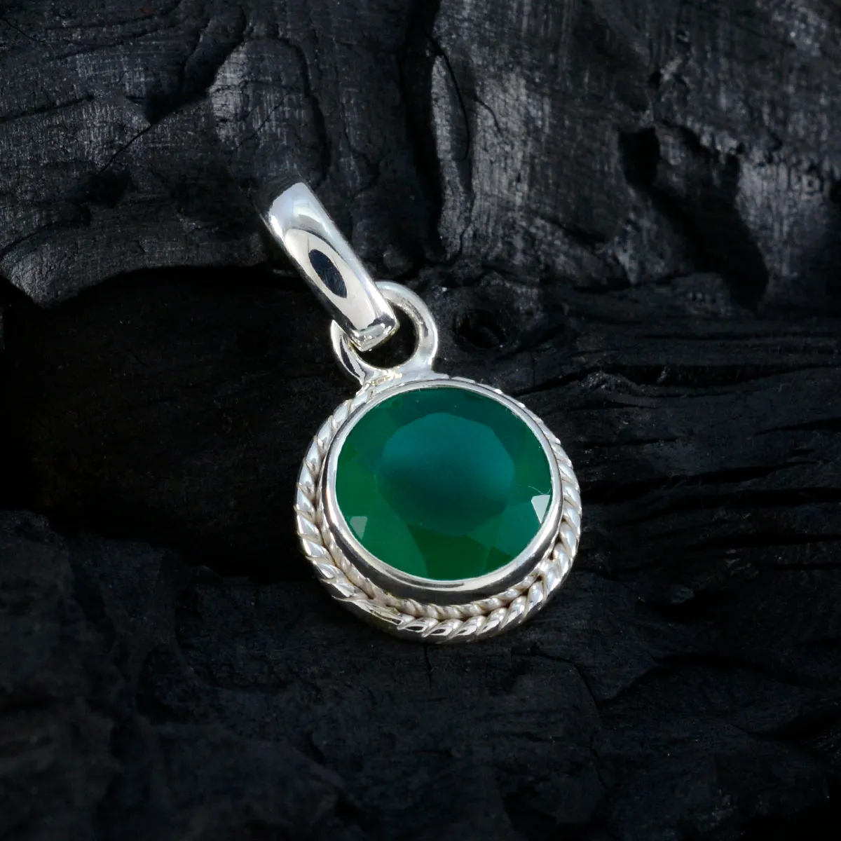 Riyo Charming Gemstone Round Faceted Green Green Onyx 1198 Sterling Silver Pendant Gift For Good Friday